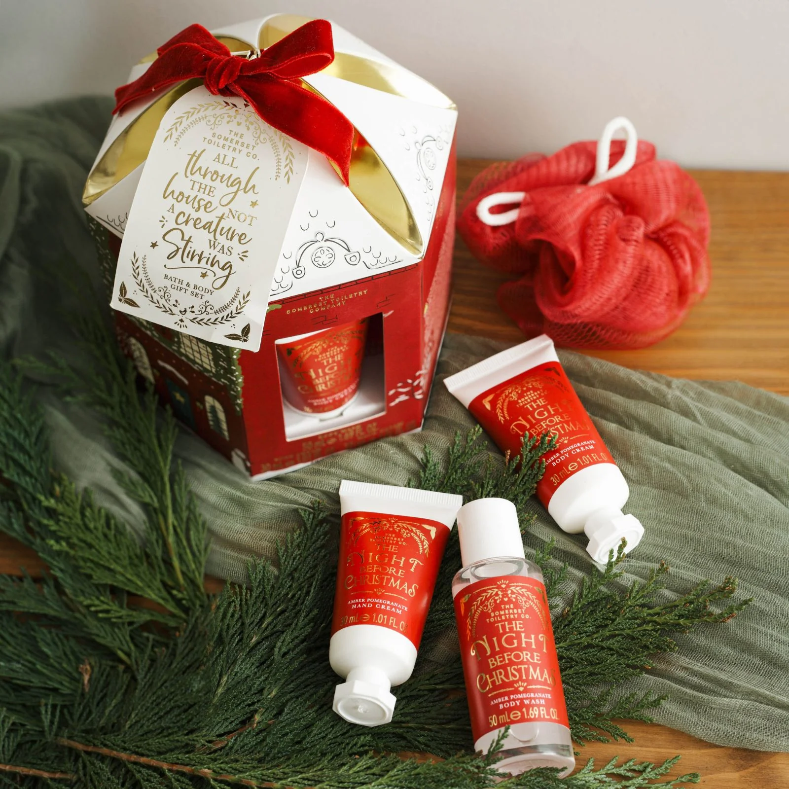 Amber Pomegranate Mini Festive Pamper Set - Image 3