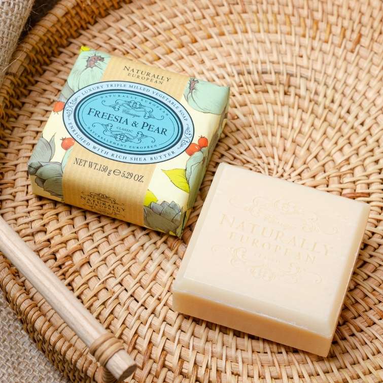 Naturally European Freesia & Pear Soap Bar 150g - Image 2
