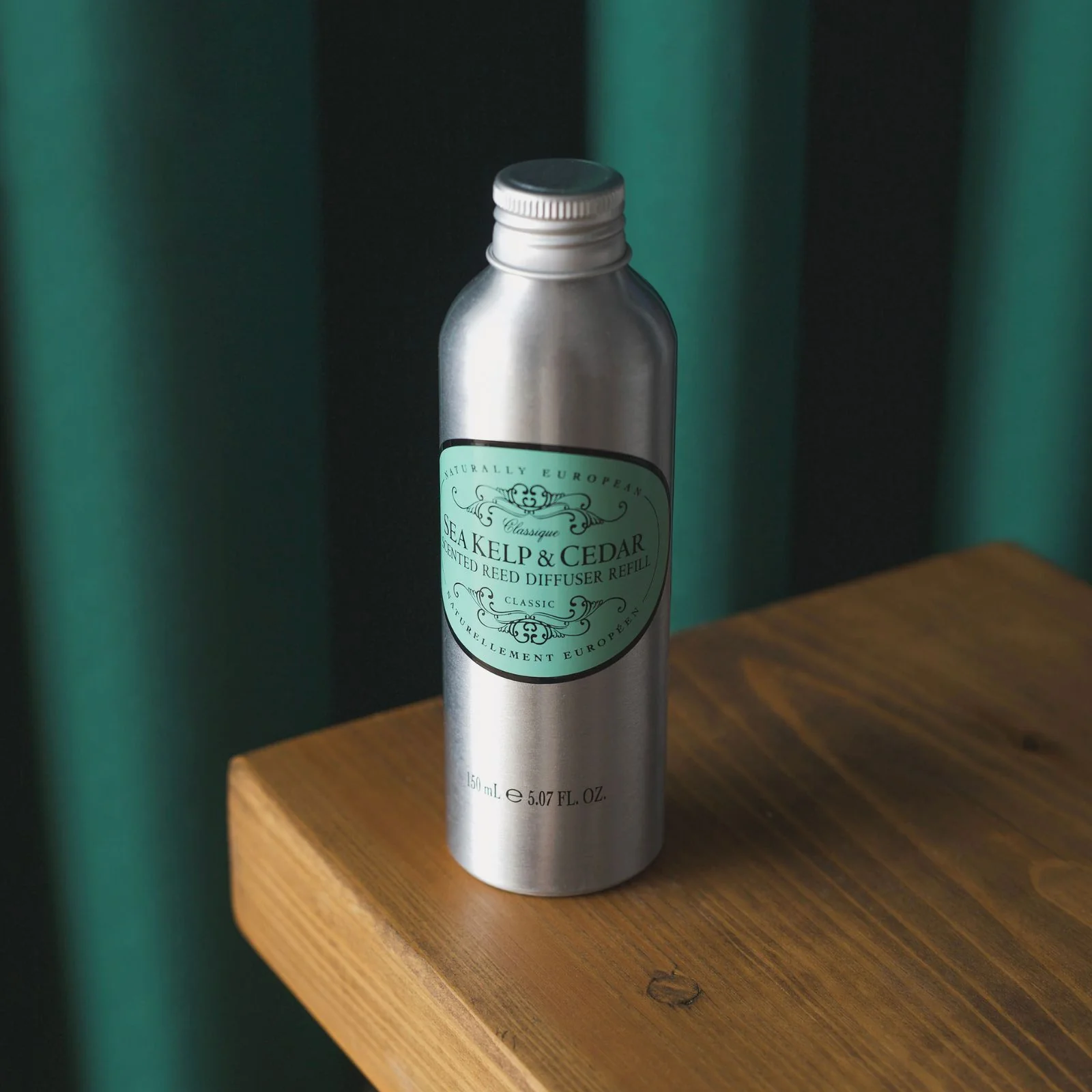 Naturally European Sea Kelp and Cedar 150ml Diffuser Refill - Image 3