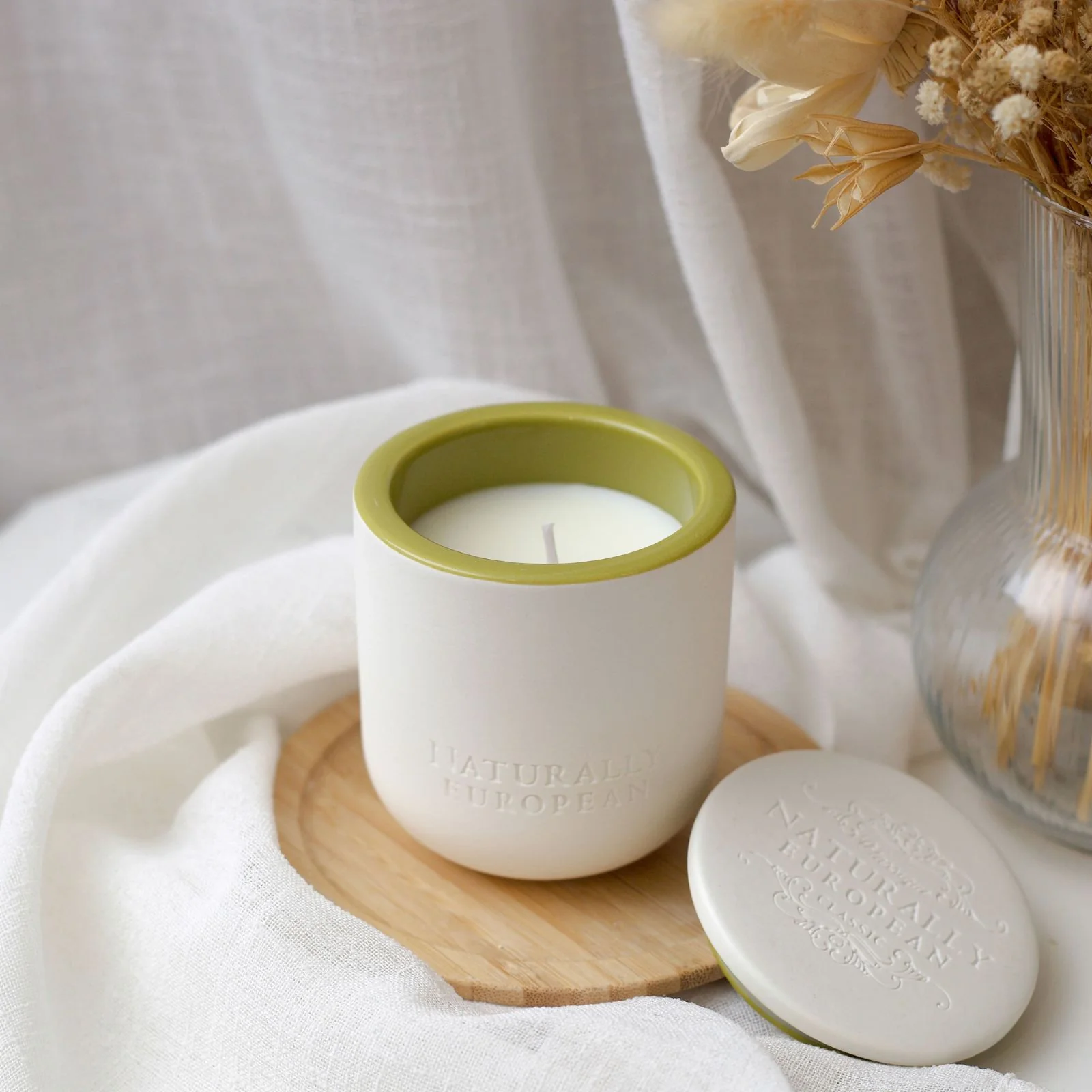 Naturally European Verbena 200g Candle - Image 2