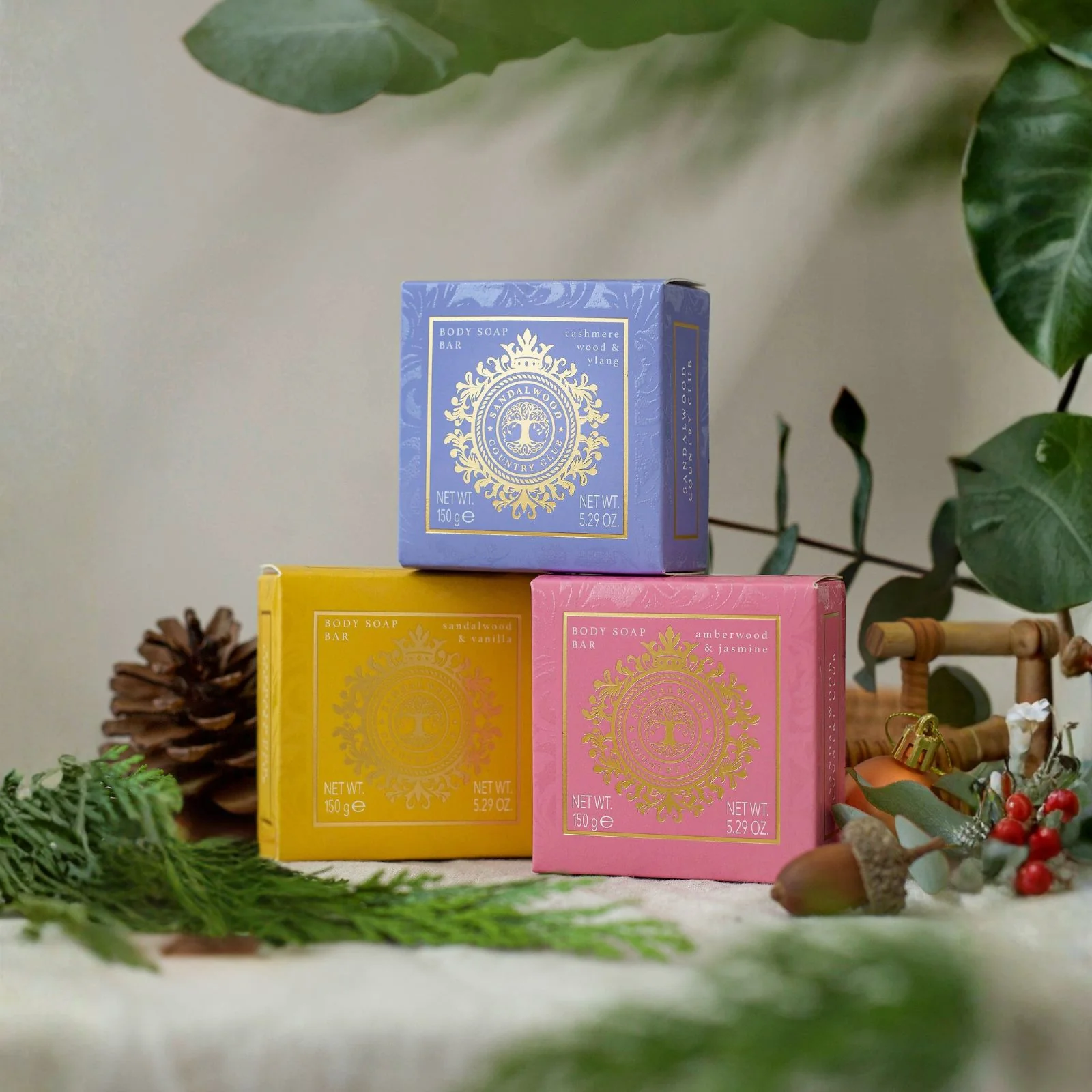 Sandalwood Country Club Amberwood and Jasmine 150g Soap - Image 3