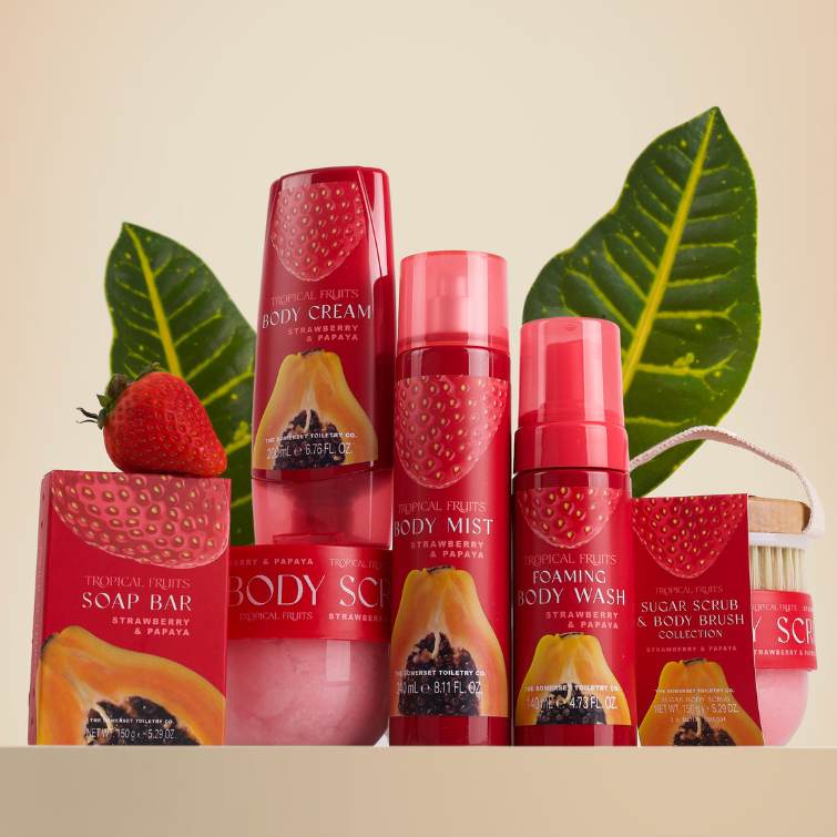 Tropical Fruits Strawberry and Papaya Soap Bar 150g - Image 3